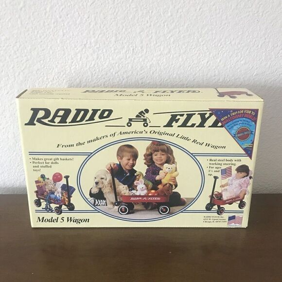 Radio Flyer Little Red Wagon Model 5 Brand New in Box Holiday Display Decor Gift - Picture 1 of 7